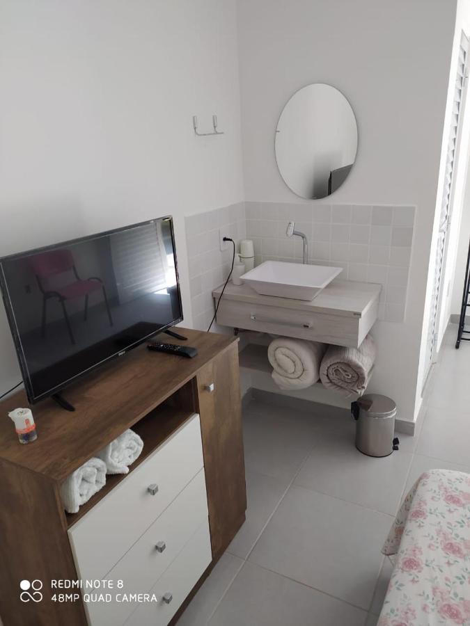 Pousada Casa Verde - Quartos Individuais - Smart Tv 32 - E Banheiro Privativo Apartman Itajaí Kültér fotó